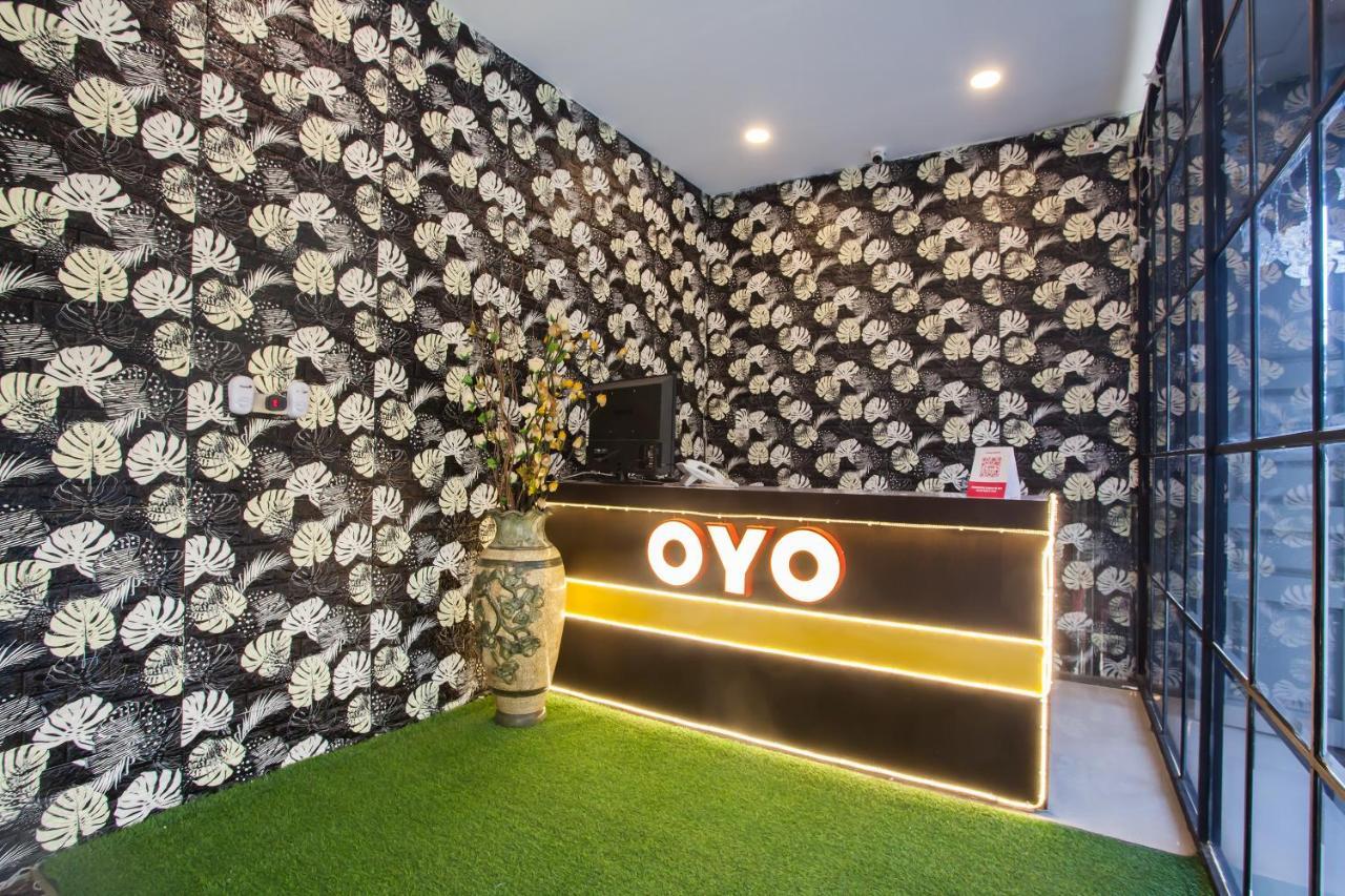 Oyo 2361 Hotel Winston Glugur Εξωτερικό φωτογραφία