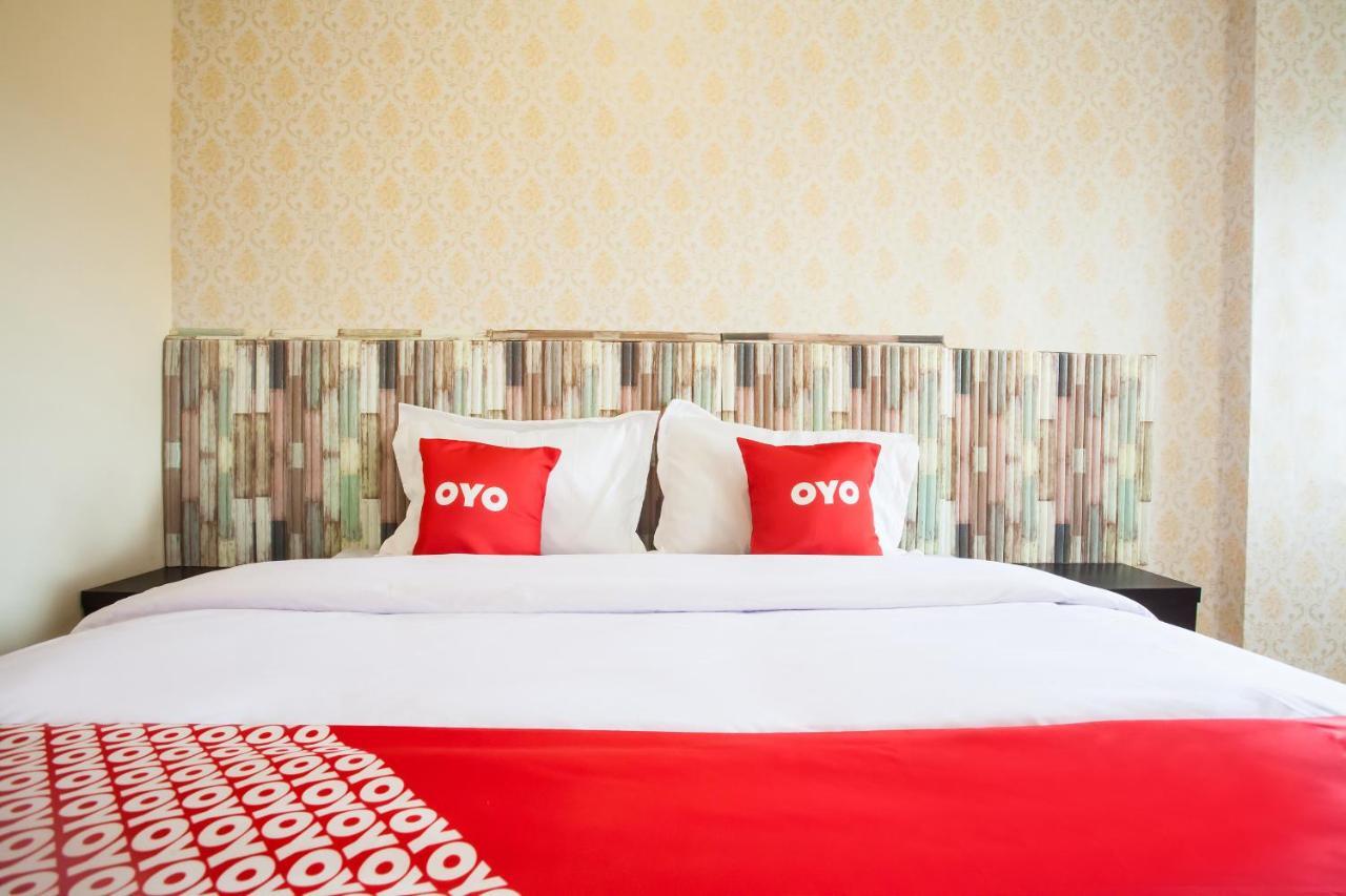 Oyo 2361 Hotel Winston Glugur Εξωτερικό φωτογραφία